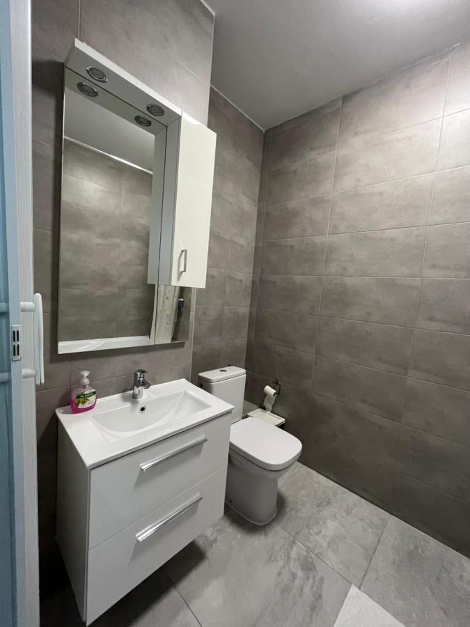 Airport Comfy Guest Home Warschau Exterior foto
