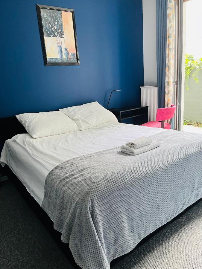 Airport Comfy Guest Home Warschau Exterior foto