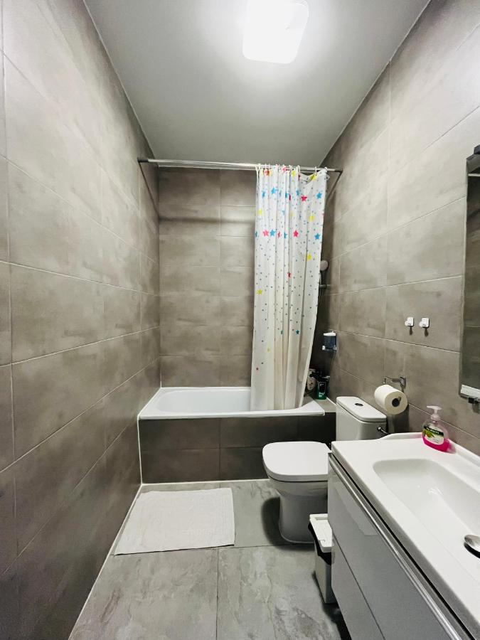Airport Comfy Guest Home Warschau Exterior foto
